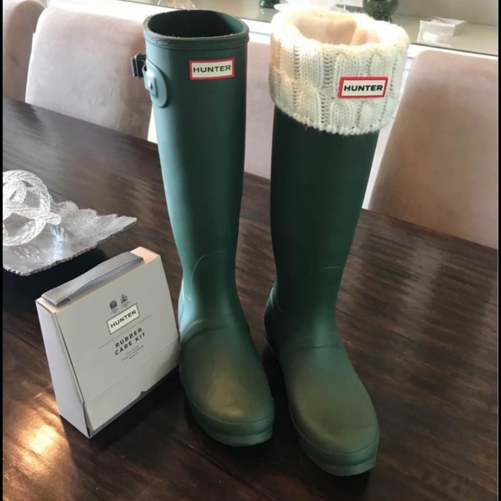 Hunter Rain boots-Tall